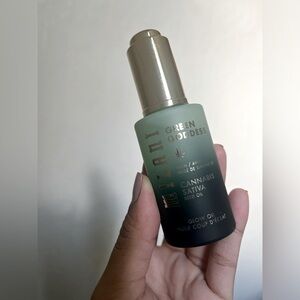 MILANI glow oil